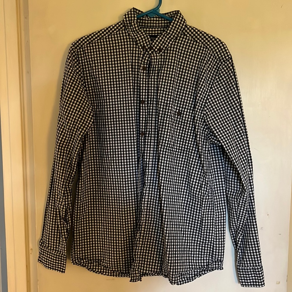 Cedar Wood State men’s long sleeve button down black/white checker - large
